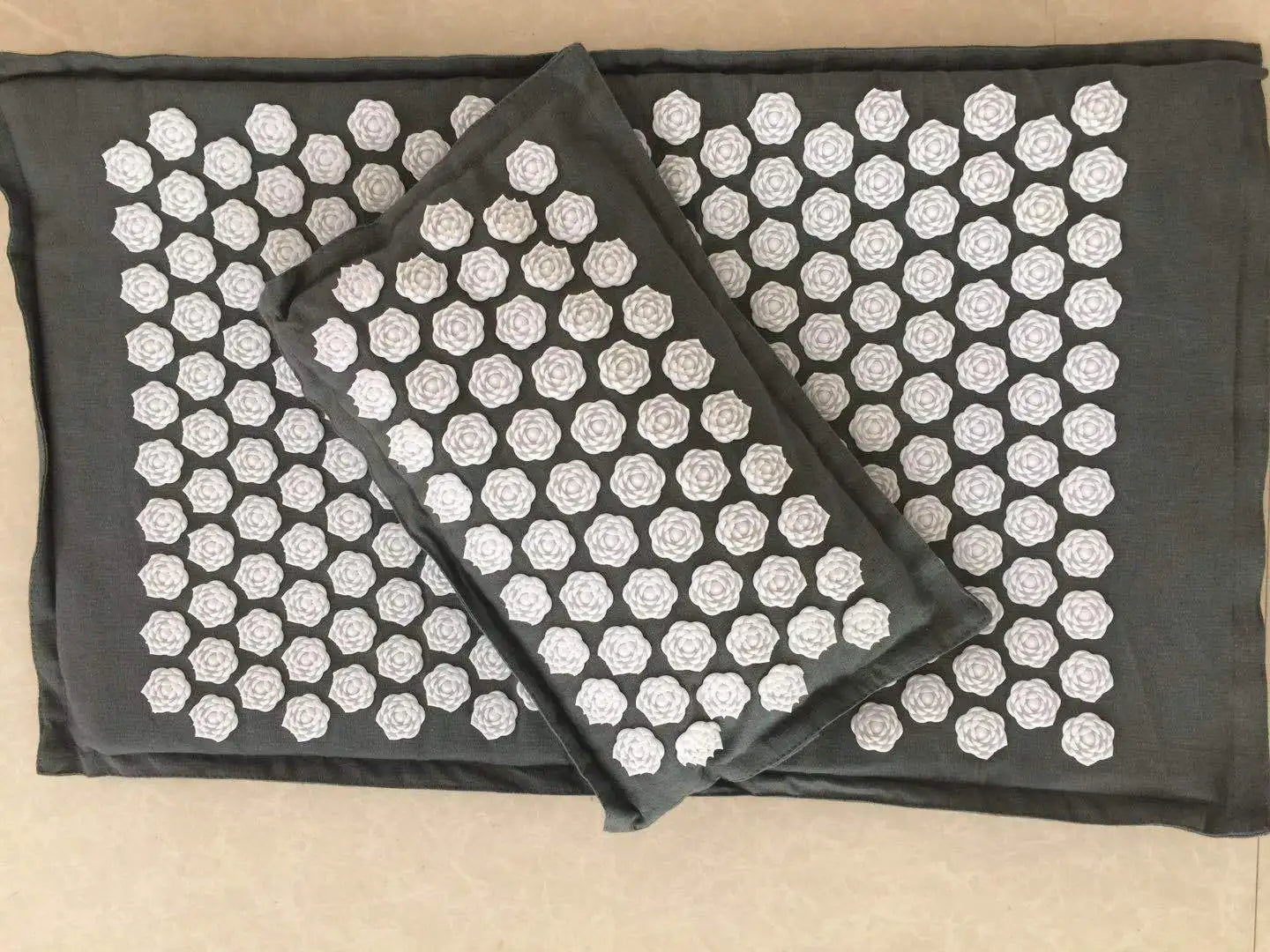 Lotus Spike Acupressure Fitness Mat