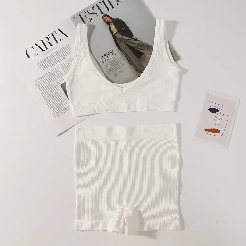 48375750459703|48375750492471