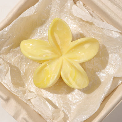 Hawaiian Flower Claw Clip
