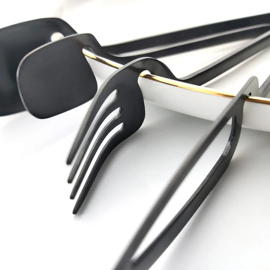 Black Cutlery Set (24-Piece / 6-People)