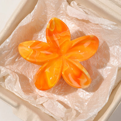 Hawaiian Flower Claw Clip